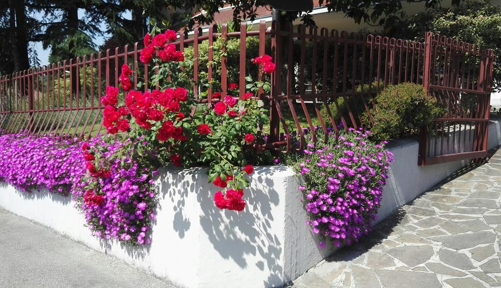 Hotel Astoria Tabiano Terme ภายนอก รูปภาพ