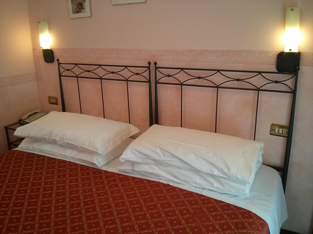 Hotel Astoria Tabiano Terme ห้อง รูปภาพ