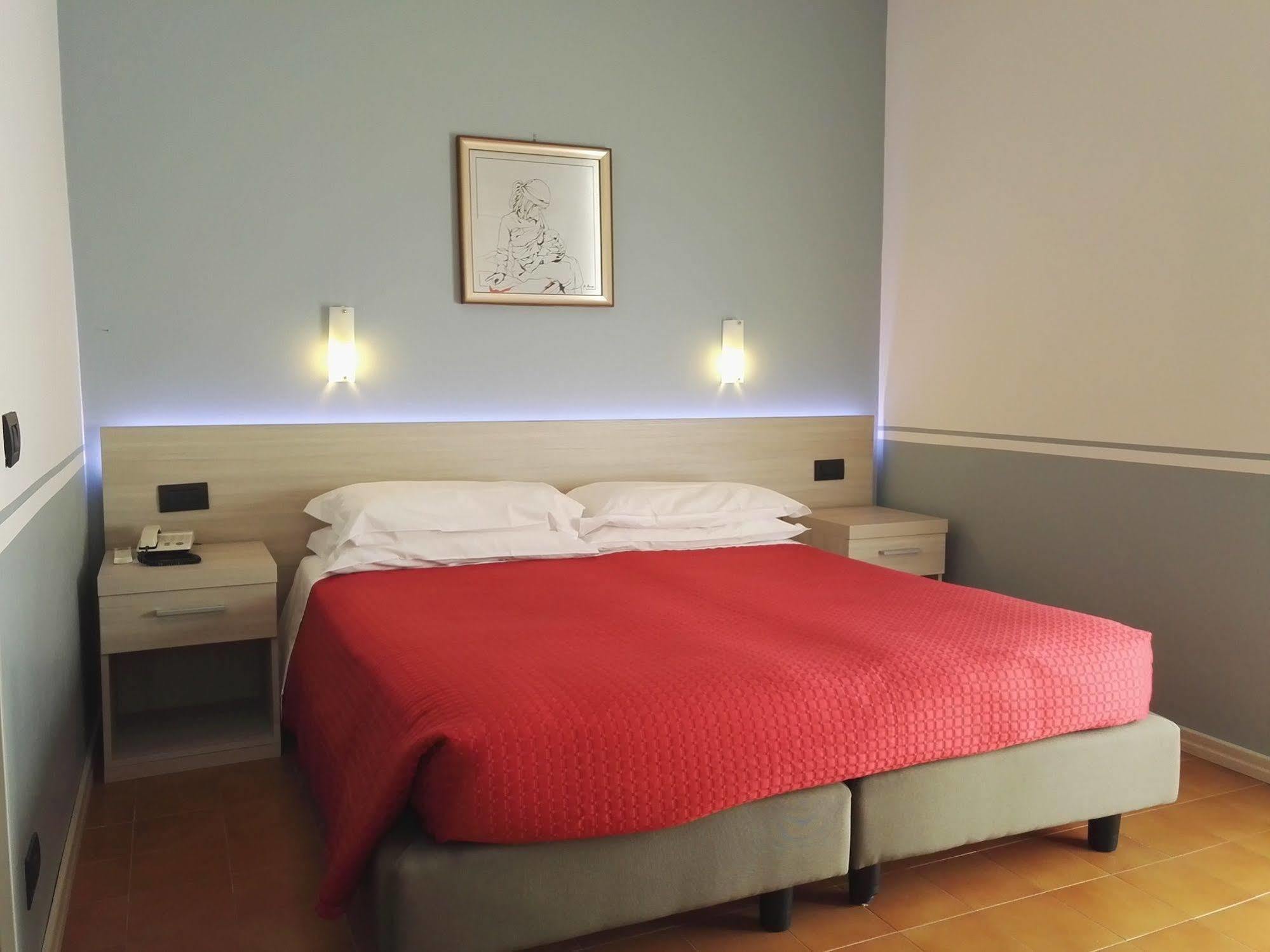 Hotel Astoria Tabiano Terme ภายนอก รูปภาพ